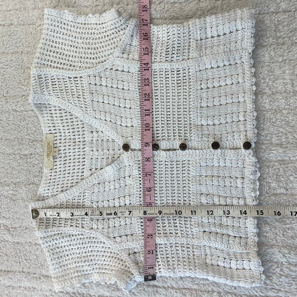 Rebellion White Crochet Cropped cardigan Button Knit Top boho Women’s Size small - Picture 5 of 6